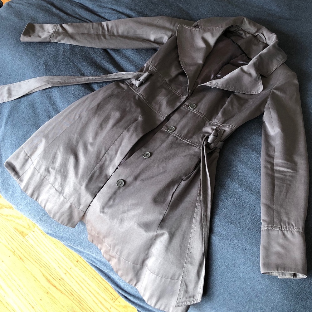 Petite Trench Coat XS
